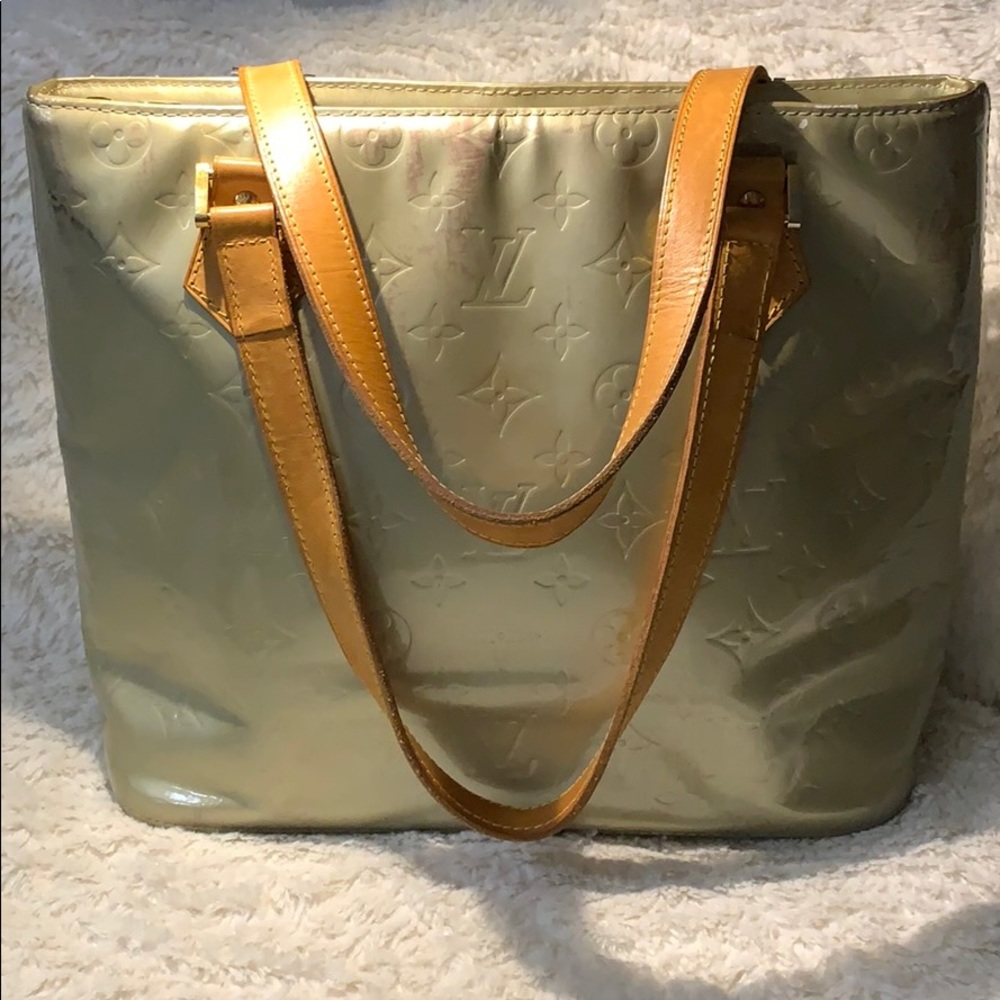 louis vuitton patent monogram bag